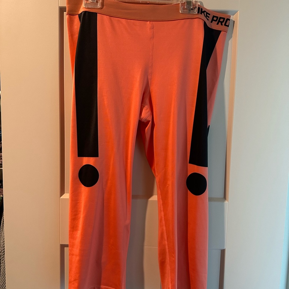Nike Bright Leggings with Black Accents